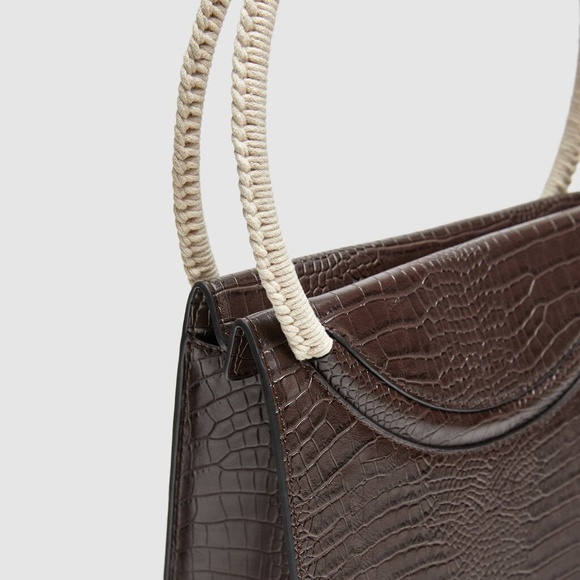 NWT Embossed Faux Leather City Satchel - Picture 2 of 7